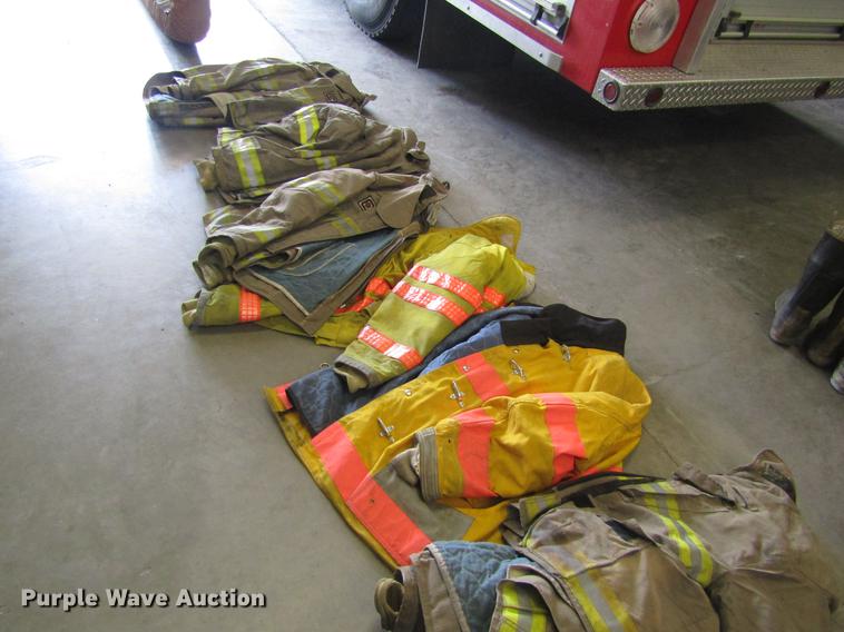 image for item EH9259 Bunker gear