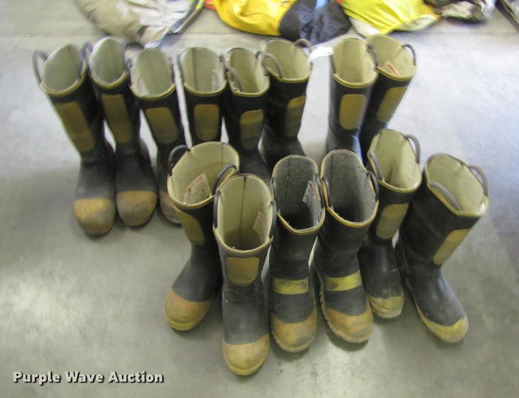 image for item EH9260 Fire boots