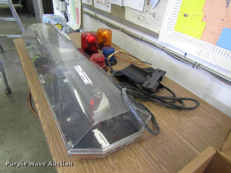 image for item EH9261 Emergency lights