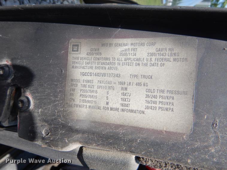 image for item EI9793 1997 Chevrolet S10 pickup truck