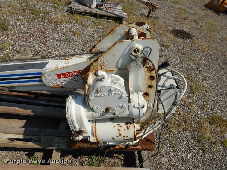image for item EK9411 Auto Crane 2003 crane