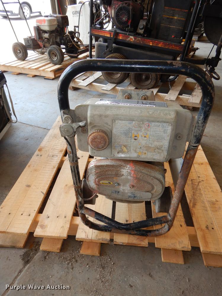 image for item EK9424 Wacker tamper