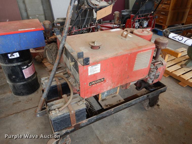 image for item EK9426 Lincoln 225 portable arc welder