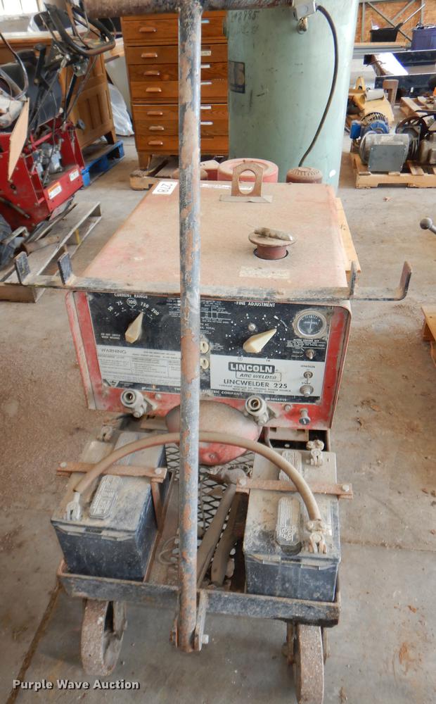 image for item EK9426 Lincoln 225 portable arc welder
