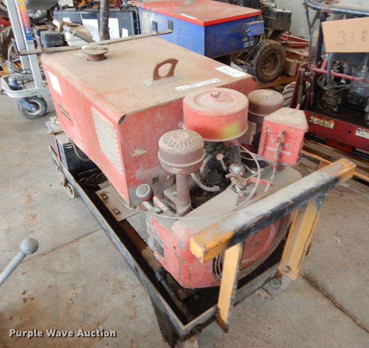 image for item EK9426 Lincoln 225 portable arc welder