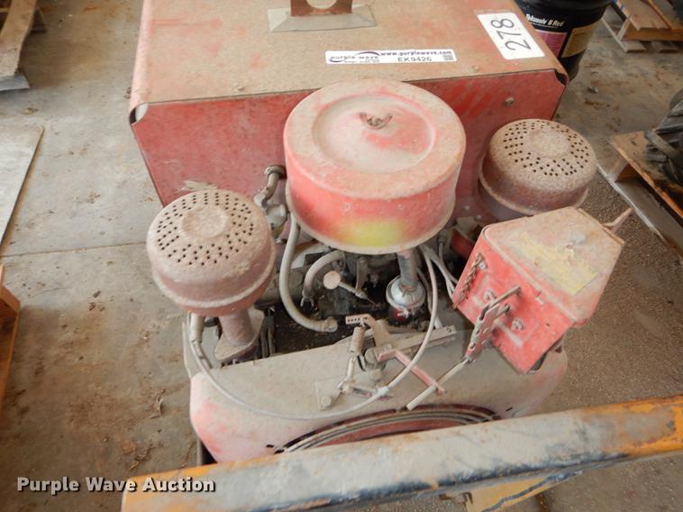 image for item EK9426 Lincoln 225 portable arc welder
