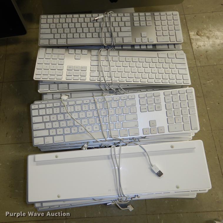 image for item EK9497 (40) 2008 Apple desktop computers