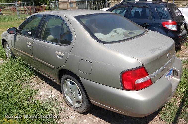 image for item EK9650 2000 Nissan Altima GXE