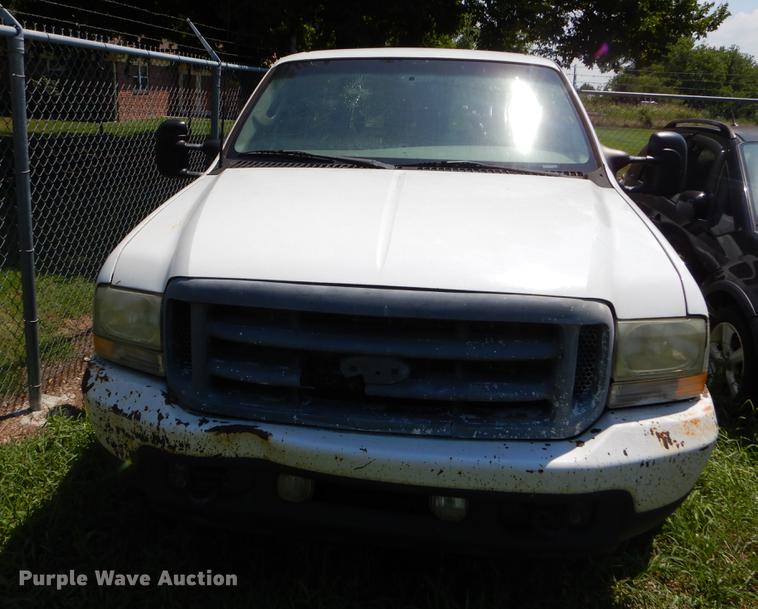 image for item EK9652 2003 Ford F250 Super Duty SuperCab pickup truck
