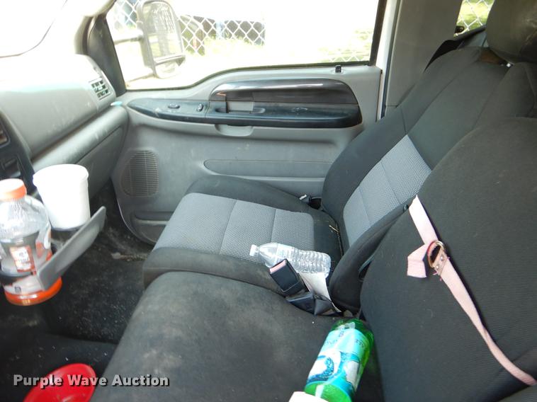 image for item EK9652 2003 Ford F250 Super Duty SuperCab pickup truck