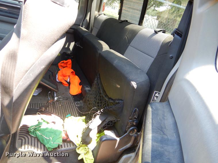 image for item EK9652 2003 Ford F250 Super Duty SuperCab pickup truck