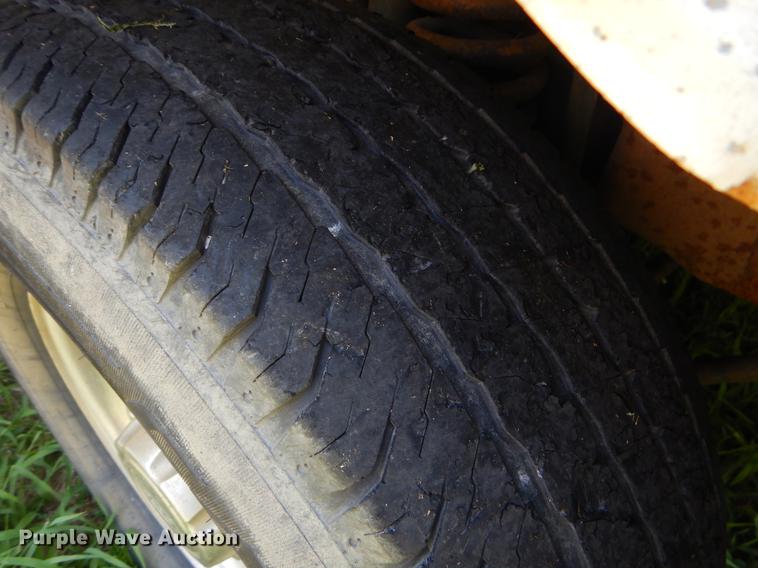 image for item EK9652 2003 Ford F250 Super Duty SuperCab pickup truck