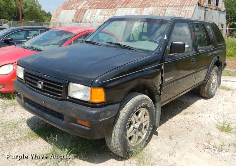 image for item EK9653 1997 Honda Passport SUV