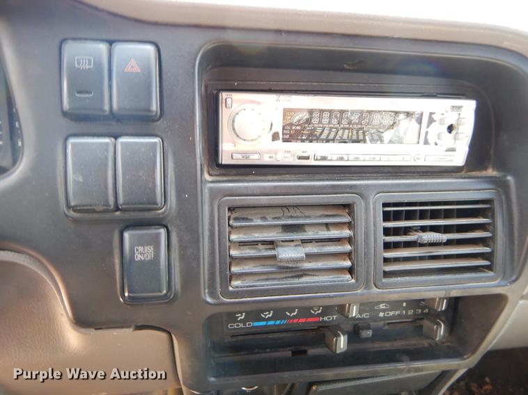 image for item EK9653 1997 Honda Passport SUV