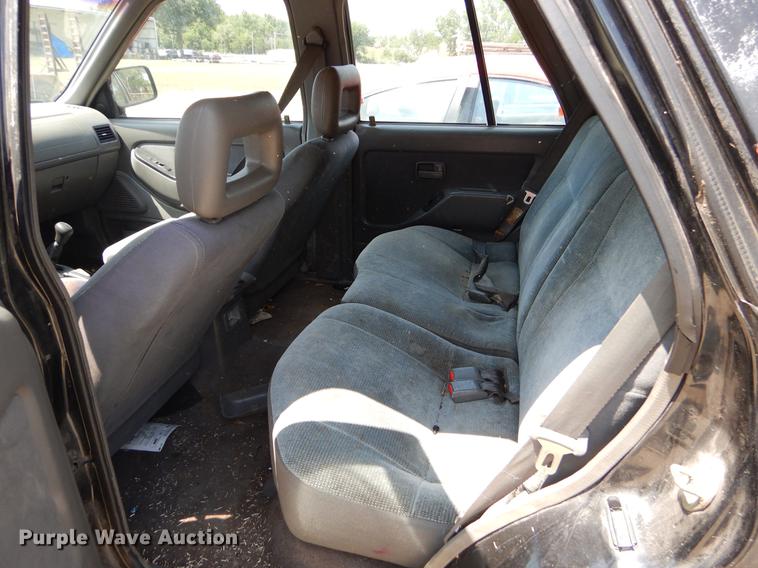 image for item EK9653 1997 Honda Passport SUV