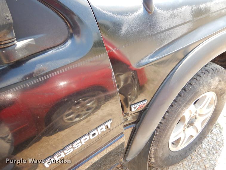 image for item EK9653 1997 Honda Passport SUV