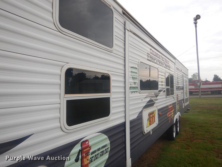 image for item EK9727 2005 Pilgrim International Travel fire prevention education mobile center