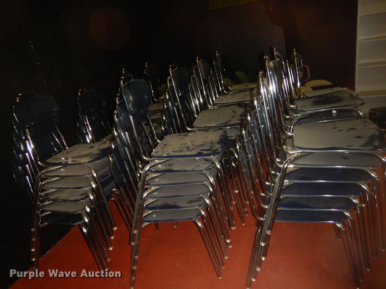 image for item EM9566 Approximately 60 chairs