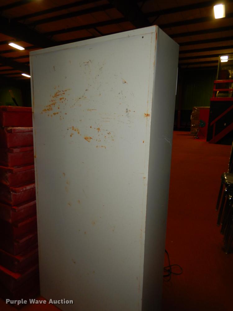 image for item EM9569 Office furniture