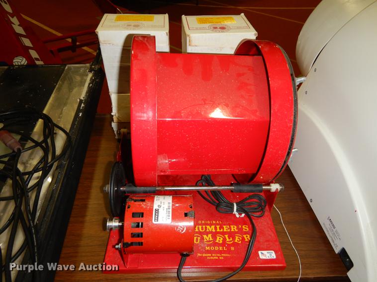 image for item EM9574 (2) rock tumblers with grit