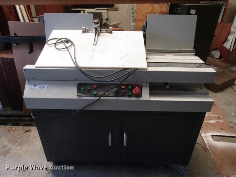 image for item EO9015 Professional Binding Systems paper binder