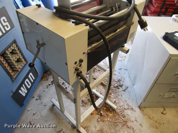 image for item EO9017 Professional laminating system