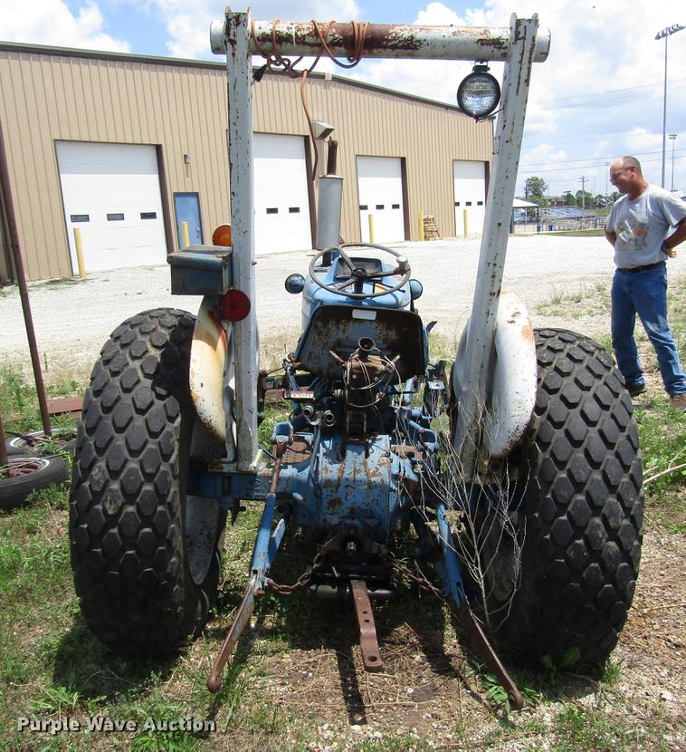 image for item EO9020 Ford 3600 tractor