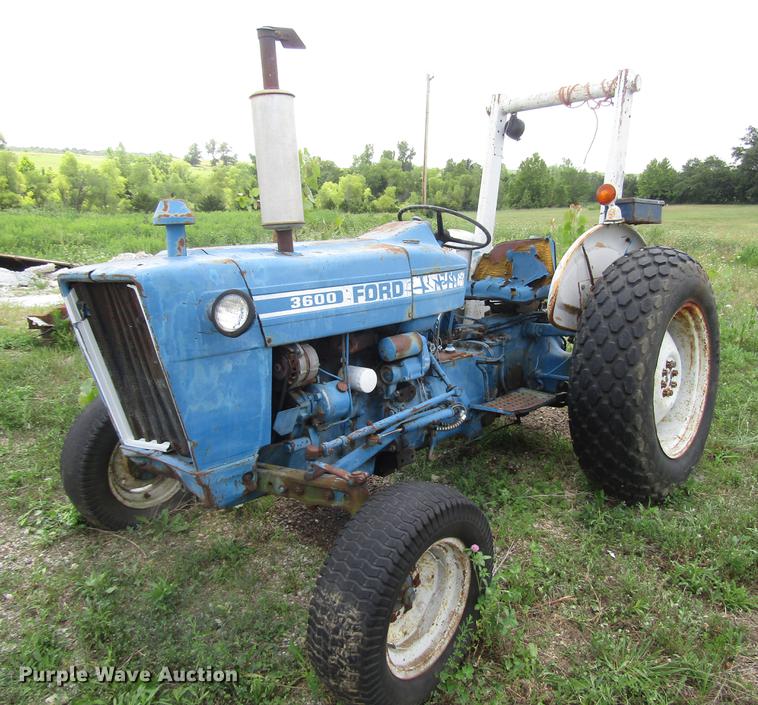 image for item EO9020 Ford 3600 tractor