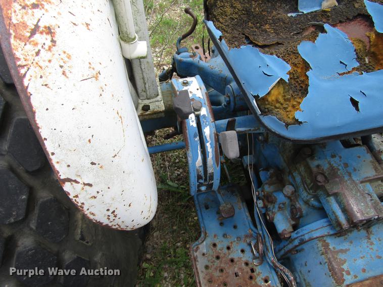 image for item EO9020 Ford 3600 tractor