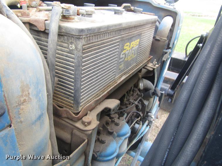 image for item EO9022 1988 Ford 5900 tractor