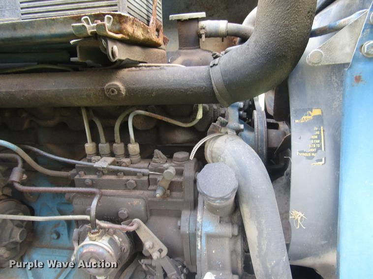 image for item EO9022 1988 Ford 5900 tractor