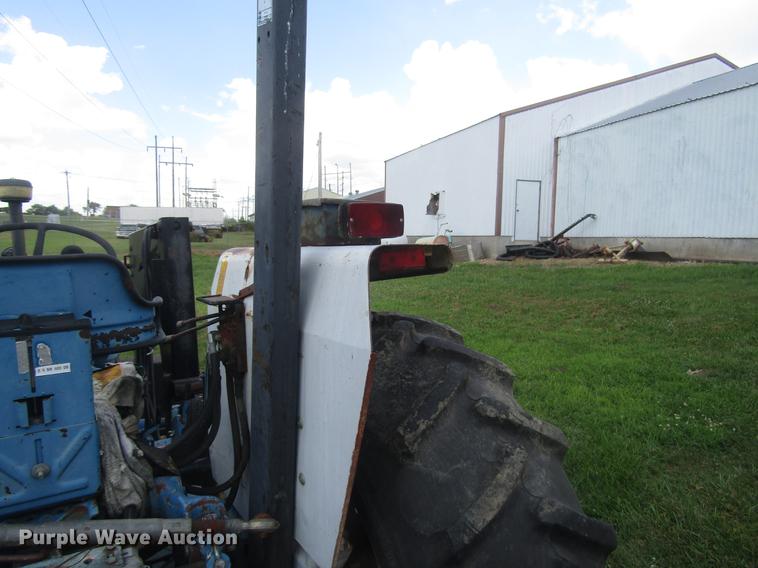 image for item EO9022 1988 Ford 5900 tractor