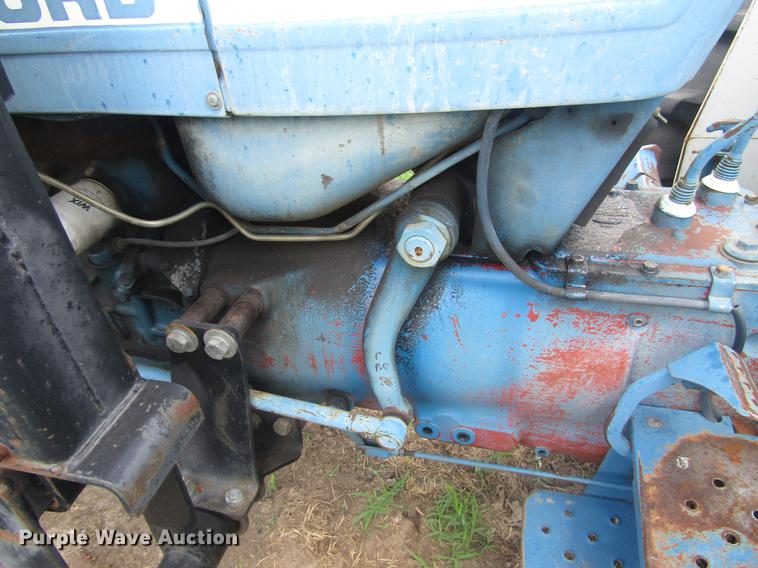 image for item EO9022 1988 Ford 5900 tractor