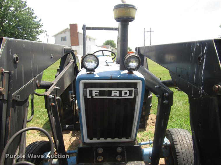 image for item EO9022 1988 Ford 5900 tractor