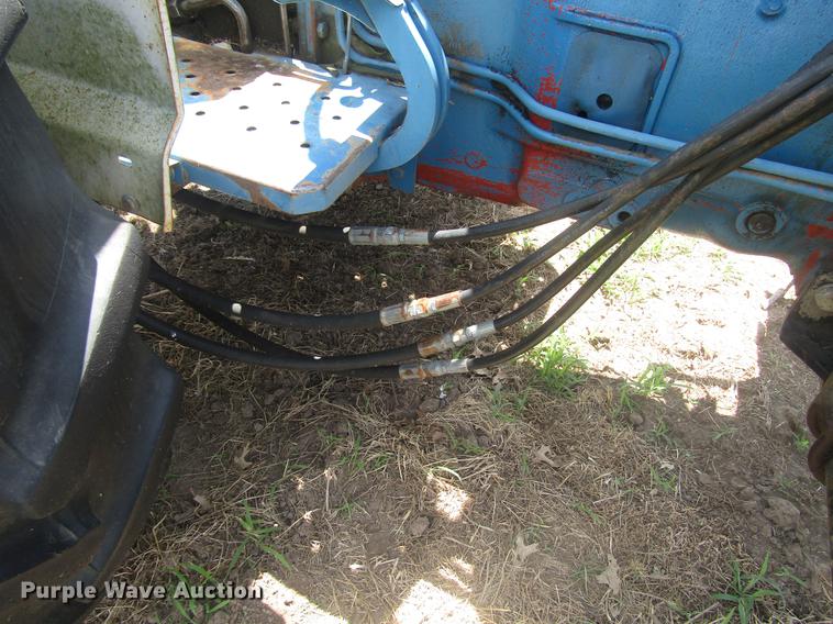 image for item EO9022 1988 Ford 5900 tractor