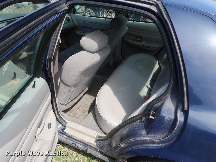 image for item EP9325 2001 Ford Crown Victoria Police Interceptor