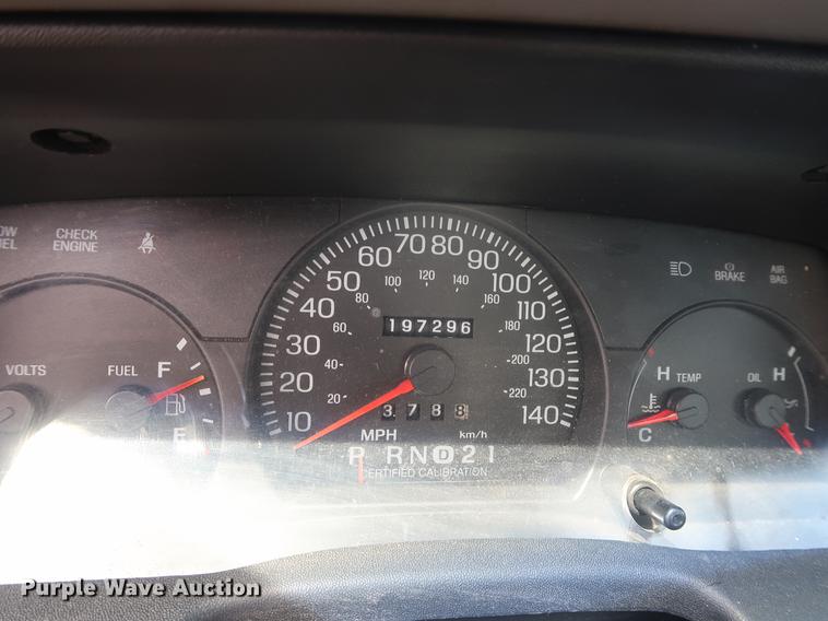 image for item EP9325 2001 Ford Crown Victoria Police Interceptor