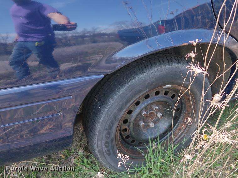 image for item EP9325 2001 Ford Crown Victoria Police Interceptor