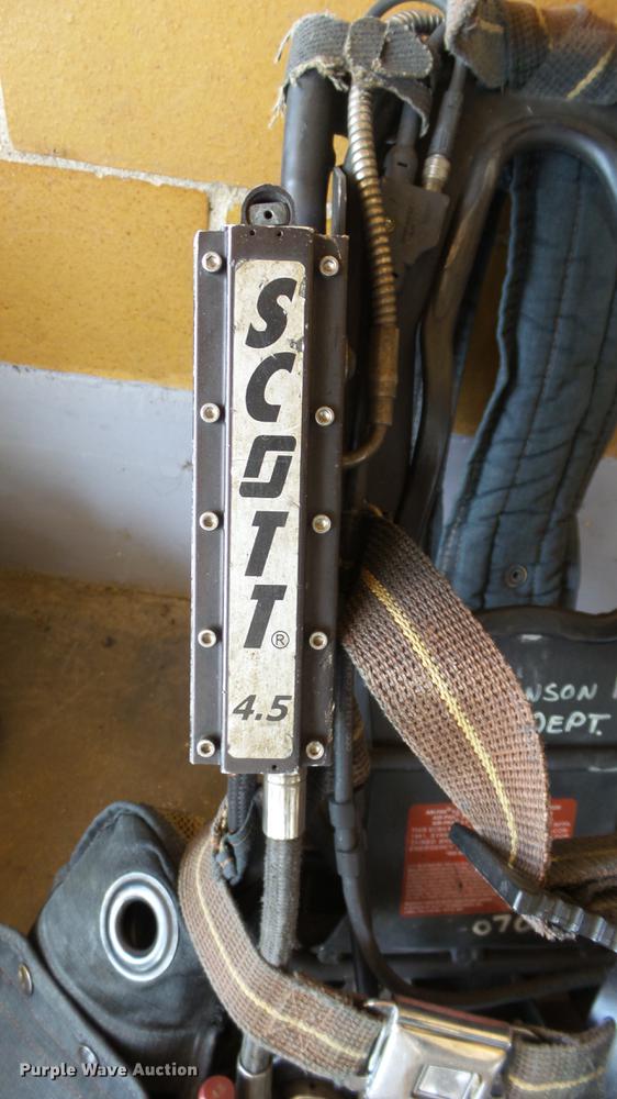 image for item ET9293 (6) Scott air packs