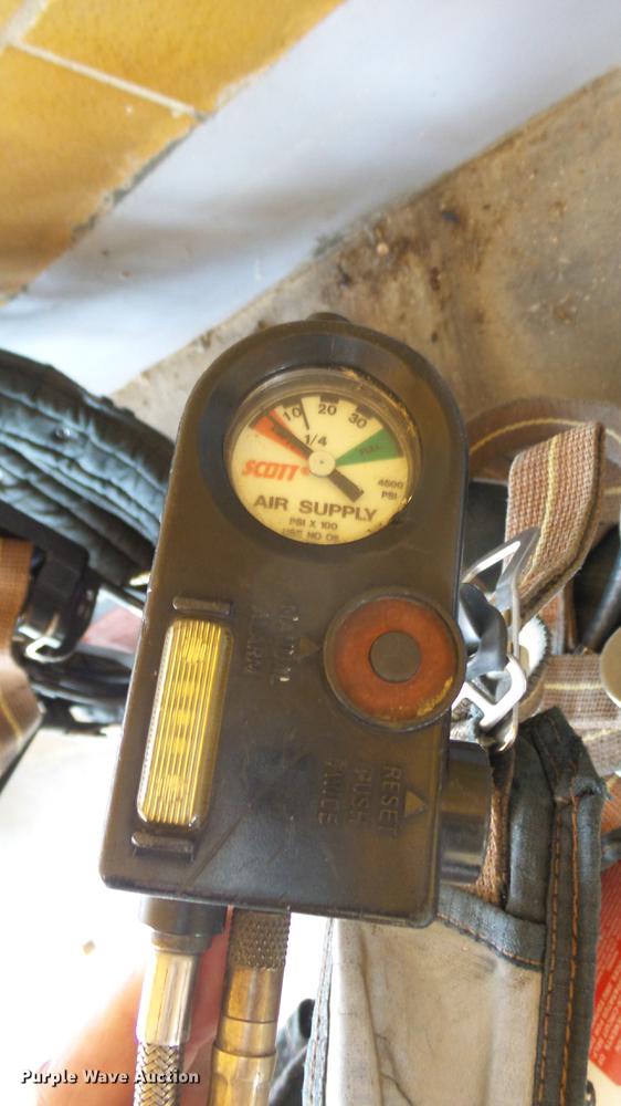 image for item ET9293 (6) Scott air packs
