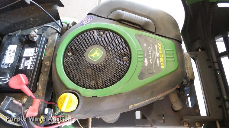 image for item ET9299 John Deere 115 lawn mower