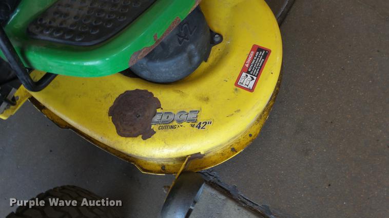 image for item ET9299 John Deere 115 lawn mower