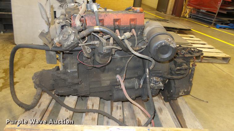 image for item ET9358 Allis Chalmers four cylinder gas engine
