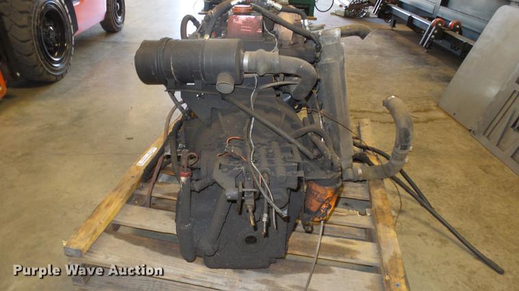 image for item ET9358 Allis Chalmers four cylinder gas engine