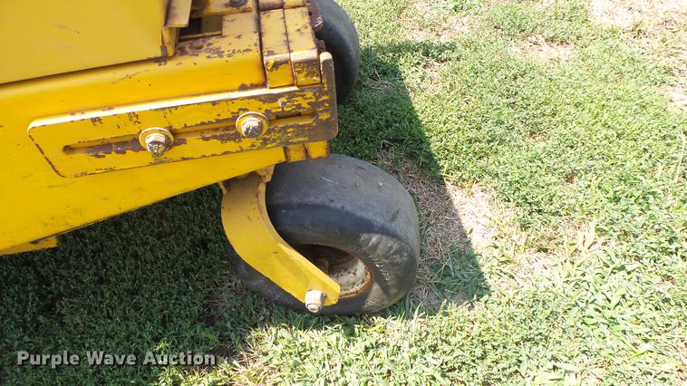 image for item ET9389 Hustler Excel 340 lawn mower