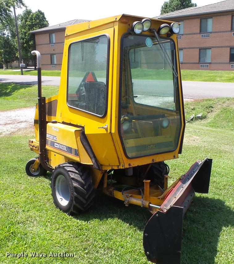 image for item ET9390 Hustler Excel 340 lawn mower