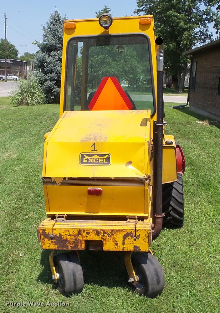 image for item ET9390 Hustler Excel 340 lawn mower