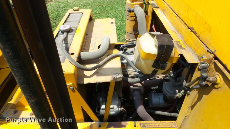image for item ET9390 Hustler Excel 340 lawn mower