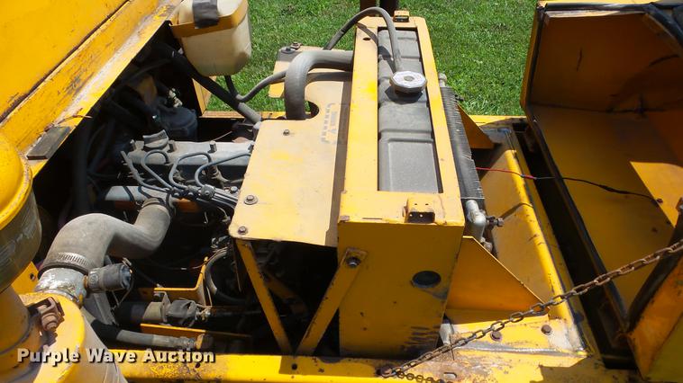 image for item ET9390 Hustler Excel 340 lawn mower