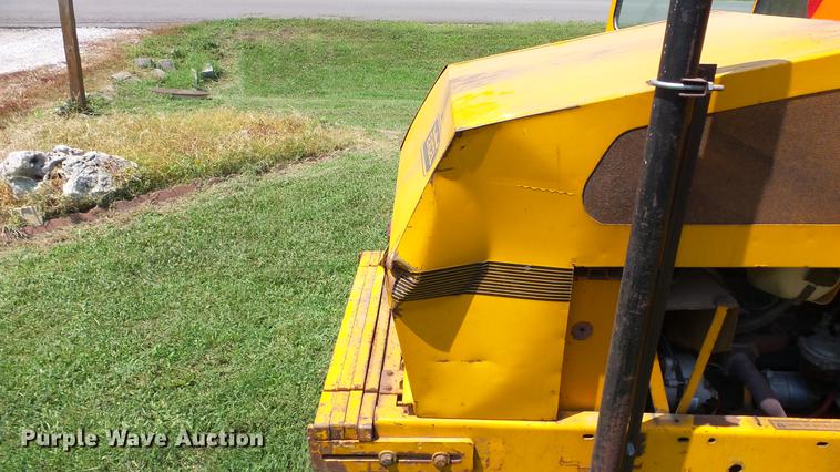 image for item ET9390 Hustler Excel 340 lawn mower